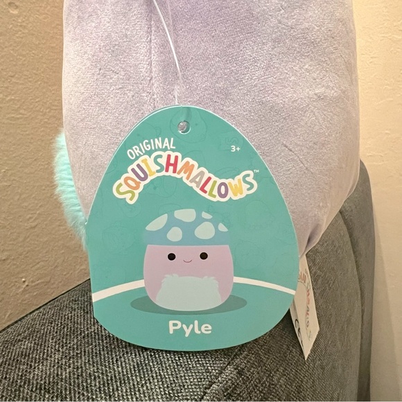 Pyle the Mushroom Squishmallow - Picture 4 of 4